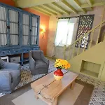 Marge Boutique Çeşme