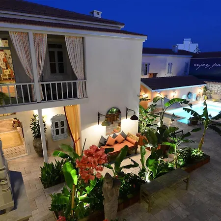 Marge Boutique Hotel 3*