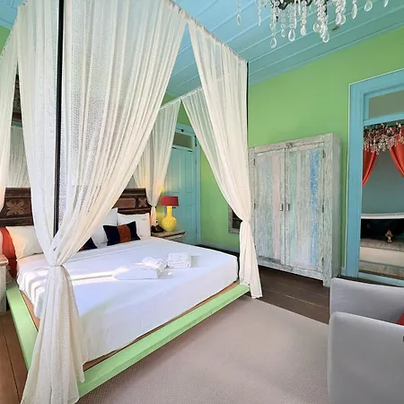 Marge Boutique 3* Çeşme