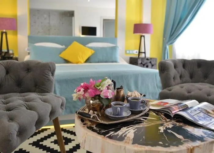 Marge Boutique Çeşme